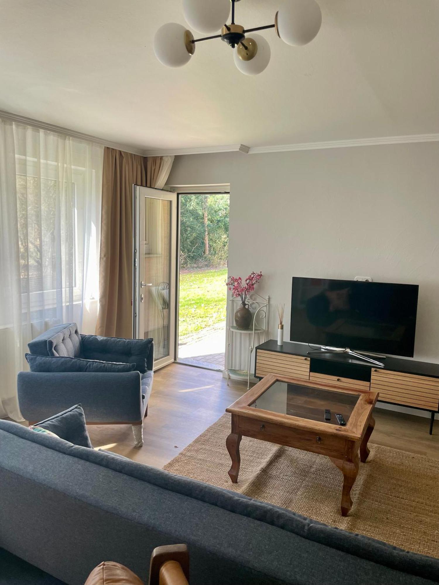 Apartment By The Park, For Bike Lovers Alsfeld Ngoại thất bức ảnh